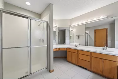 523 Wildwood Avenue, Saint Paul, MN 55110 - Photo 24