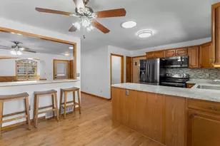 960 Sylvan St, Cumberland, WI 54829 - Photo 16