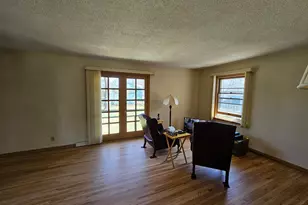 605 Park Valley Dr W, Hopkins, MN 55343 - Photo 8