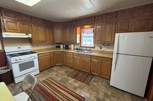 107 3rd Ave, Bellingham, MN 56212 - Photo 4