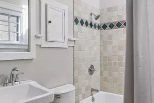 2517 W 42nd St, Minneapolis, MN 55410 - Photo 12