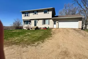 135 S Stenstrum Ave, Dunnell, MN 56127 - Photo 2