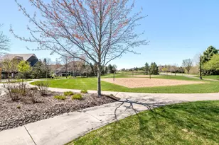 10732 Falling Water Ln, Woodbury, MN 55129 - Photo 22