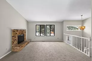 7062 Sherwood Rd, Woodbury, MN 55125 - Photo 4