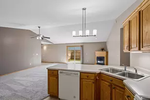 1135 Hidden Ln, New Richmond, WI 54017 - Photo 8
