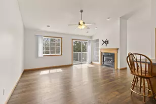 204 Heritage Ln, Circle Pines, MN 55014 - Photo 4