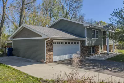 919 Forest Drive, Saint Cloud, MN 56303 - Photo 2