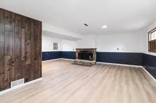 919 Forest Dr, Saint Cloud, MN 56303 - Photo 10
