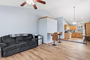 1262 Norway Pine Cir, New Richmond, WI 54017 - Photo 4