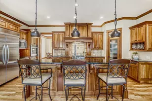 2656 N Saunders Lake Dr, Minnetrista, MN 55364 - Photo 18