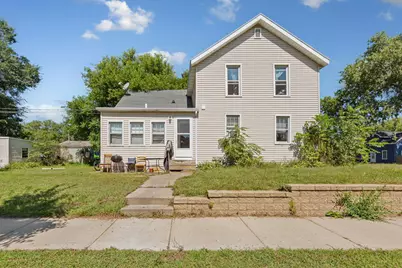 2306 4th Street, Eau Claire, WI 54703 - Photo 4
