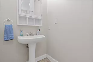 941 Frank St, Saint Paul, MN 55106 - Photo 20