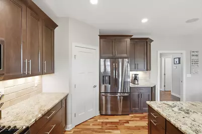 5735 Main Street W, Maple Plain, MN 55359 - Photo 12