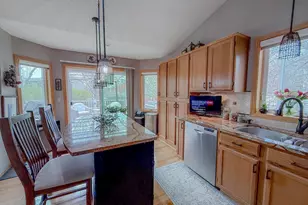 9681 82nd St S, Cottage Grove, MN 55016 - Photo 4