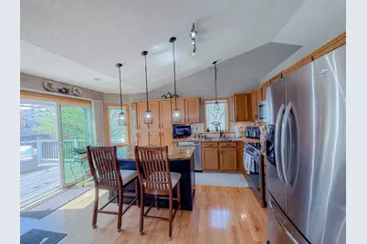9681 82nd Street S, Cottage Grove, MN 55016 - Photo 2
