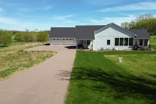 1191 42nd St, Hudson, WI 54016 - Photo 6