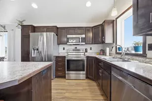 4427 17th St S, Moorhead, MN 56560 - Photo 10