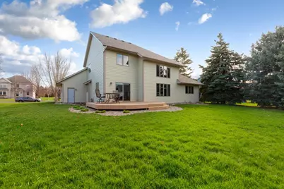 1526 Castle Drive, North Mankato, MN 56003 - Photo 4