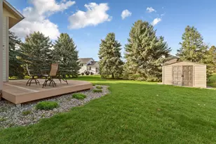 1526 Castle Dr, North Mankato, MN 56003 - Photo 6