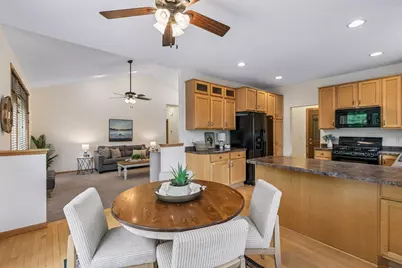 14314 Robin Road NE, Prior Lake, MN 55372 - Photo 4