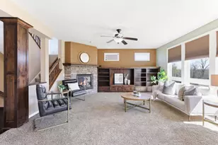 16471 Hawk Ridge Ct NW, Prior Lake, MN 55372 - Photo 4