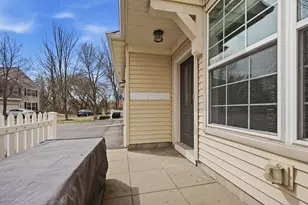 857 Braunworth Ct, Chaska, MN 55318 - Photo 36