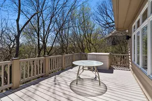 7052 Crowne Oak Rd, Eden Prairie, MN 55344 - Photo 28