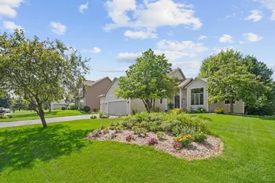11239 Apennine Way, Inver Grove Heights, MN 55077 - Photo 2