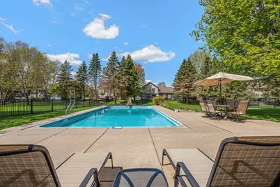 11239 Apennine Way, Inver Grove Heights, MN 55077 - Photo 8