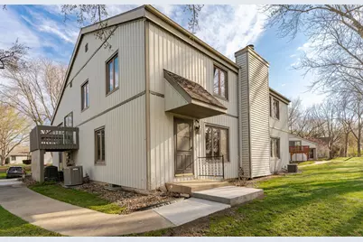 1902 26th Avenue NW, Rochester, MN 55901 - Photo 1