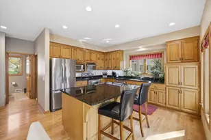 5605 Saint Albans Circle, Shoreview, MN 55126 - Photo 20