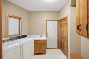 5605 Saint Albans Circle, Shoreview, MN 55126 - Photo 30