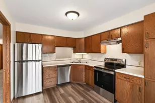 20 94th Cir NW, Coon Rapids, MN 55448 - Photo 6