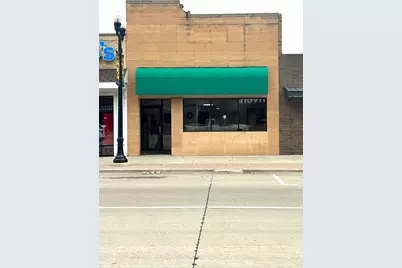 113 Main Street S, Hutchinson, MN 55350 - Photo 1