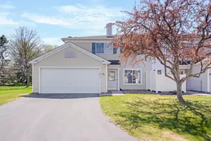 14597 Evergreen Trail, Apple Valley, MN 55124 - Photo 4