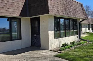 250 Freemont Ave SE, Hutchinson, MN 55350 - Photo 2