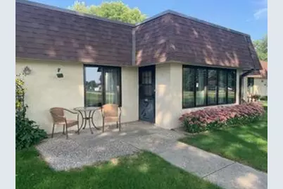 250 Freemont Avenue SE #116, Hutchinson, MN 55350 - Photo 1