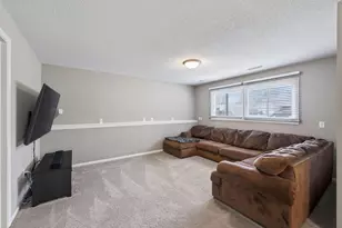 10685 Johnson St NE, Blaine, MN 55434 - Photo 30