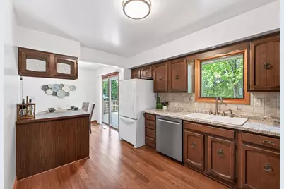 2521 Cedar Avenue, White Bear Lake, MN 55110 - Photo 10