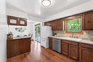 2521 Cedar Ave, White Bear Lake, MN 55110 - Photo 10