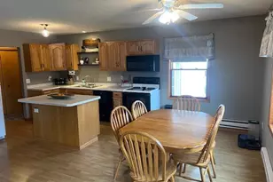 327 Swift Ave N, Litchfield, MN 55355 - Photo 10