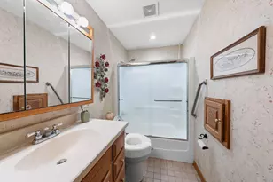 1893 Sunrise Ct, White Bear Lake, MN 55110 - Photo 8