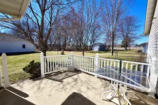 1104 Van Dyke Rd NW, Alexandria, MN 56308 - Photo 6