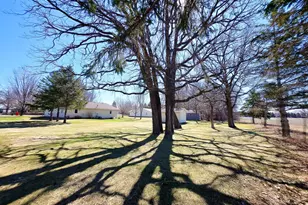 1104 Van Dyke Rd NW, Alexandria, MN 56308 - Photo 10