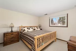 1773 Serpentine Dr, Eagan, MN 55122 - Photo 18
