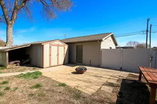 1406 N Payne St, New Ulm, MN 56073 - Photo 24