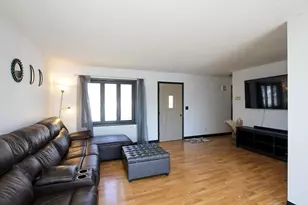 1406 N Payne St, New Ulm, MN 56073 - Photo 6