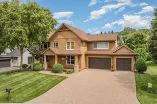 1520 Bridgewater Rd, Golden Valley, MN 55422 - Photo 2