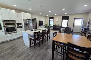 784 Lake Forest Cir, Detroit Lakes, MN 56501 - Photo 4