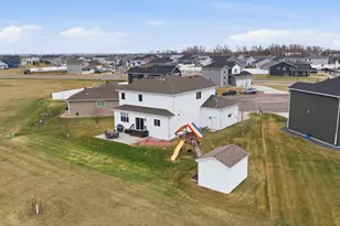 6361 Deer Creek Pkwy, Fargo, ND 58104 - Photo 44